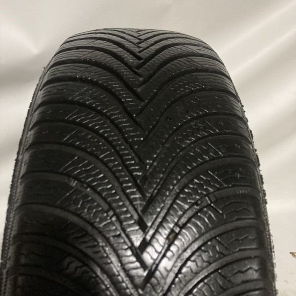 205/60R16 92T Michelin Nankang Spot Takım Kış Lastiği 205/60R16 92T Michelin Nankang Spot Takım Kış Lastiği