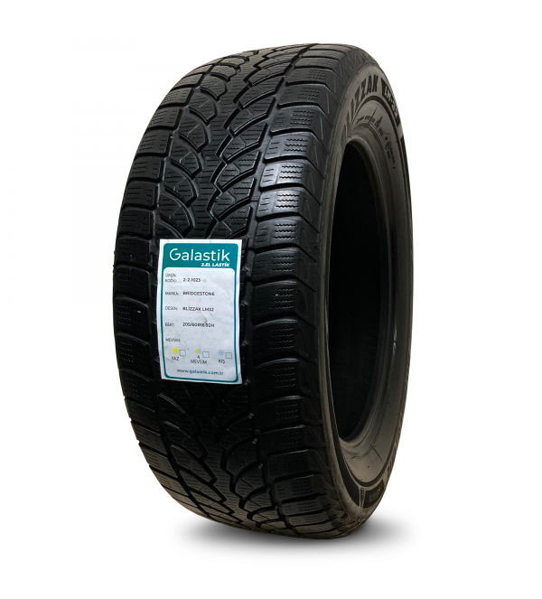 205/60R16 92H Bridgestone Blizzak Lm32 İkinci El Kış Lastiği 205/60R16 92H Bridgestone Blizzak Lm32 İkinci El Kış Lastiği