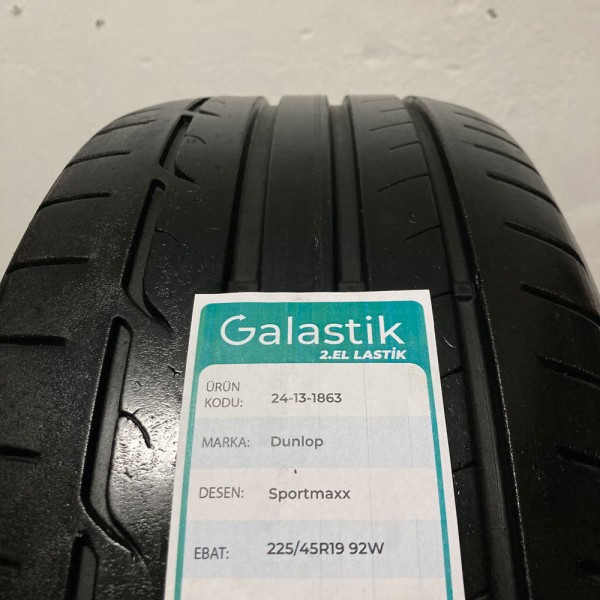 225/45R19 92W Dunlop Sport Maxx Rt İkinci El Yaz Lastiği
