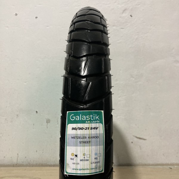 Metzeler 90/90-21 54V Karoo Street Motosiklet Lastiĝi